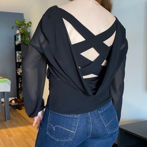 Blouse with mesh balloon sleeves open back in black